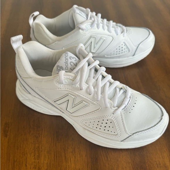New Balance 623. Size US 6. - Picture 3 of 4